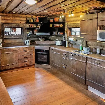 펜션 Haerkaelinna By Interhome Hauho